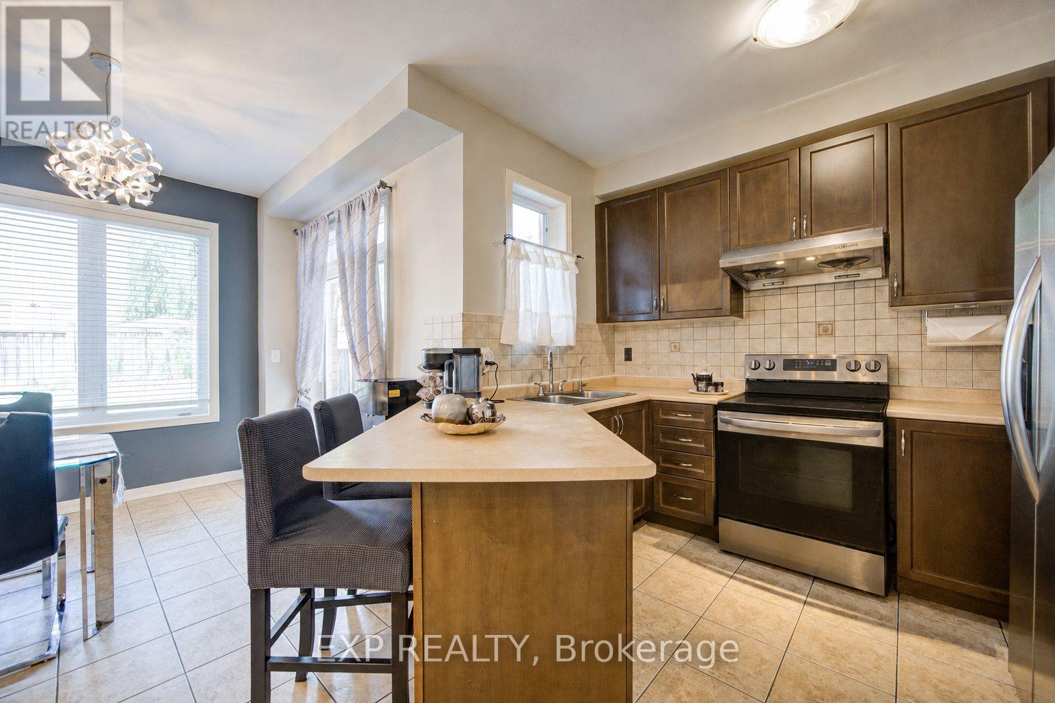 Residential in Newmarket (Woodland Hill) 2