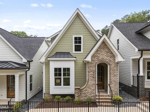724 Powell Dr, Raleigh, NC, 27606-1626 | Card Image
