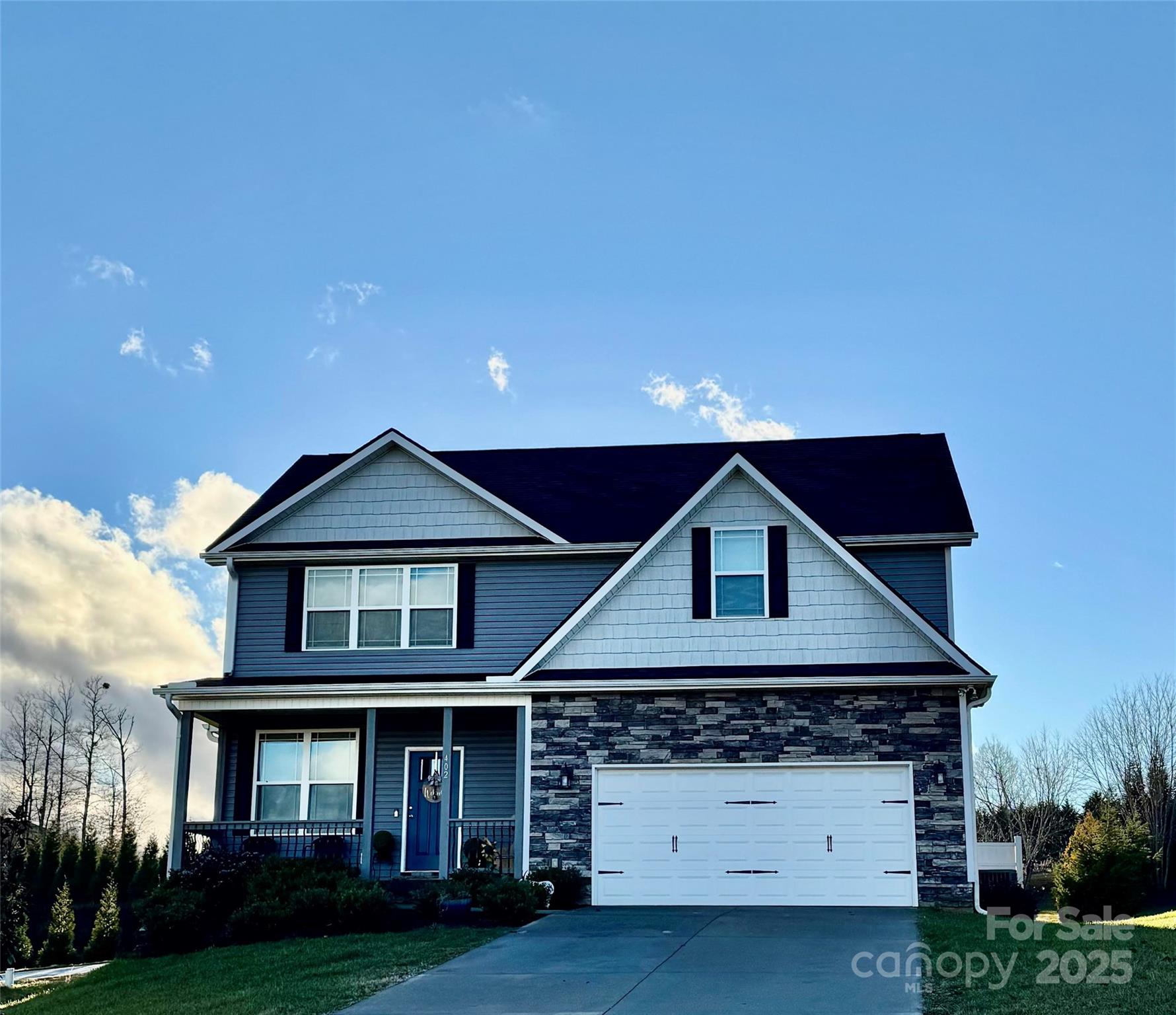 Beck Creek Cir, Flat Rock, NC 28731