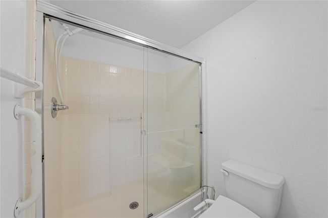 APT-2101 - 5725 Greenwood Ave, Condo with 2 bedrooms, 2 bathrooms and null parking in NORTH PORT FL | Image 18