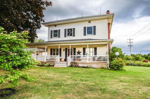 12017 Mcclelland Ave, Grant, MI, 49327-9622 | Card Image