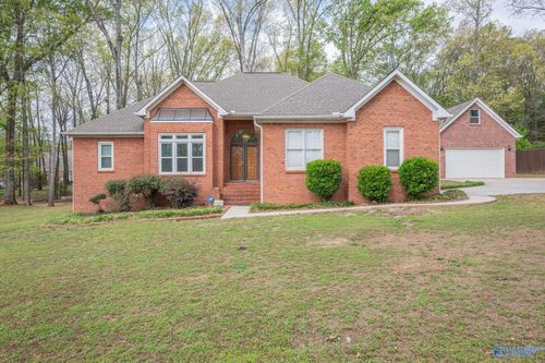 136 Forest Home Dr, Trinity, AL, 35673-6402 | Card Image