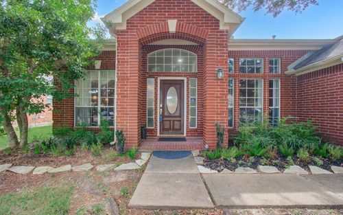 4138 Galloway Dr, Pearland, TX, 77584-6682 | Card Image