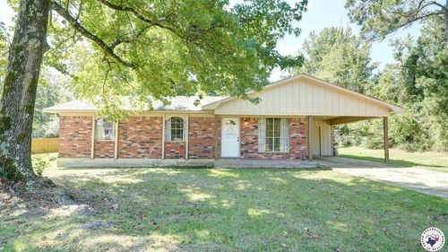 49 Sweetgum Cir, Bloomburg, TX, 75556-2602 | Card Image