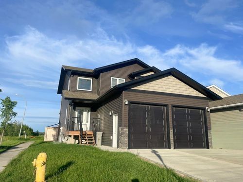 9521 88 St, Grande Prairie, AB, T8X0N3 | Card Image
