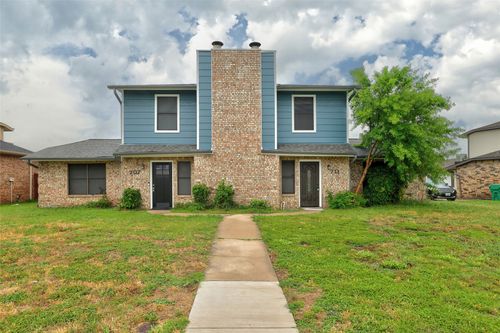 707 & 711 Wolftrap Drive, Denton, TX, 76209 | Card Image