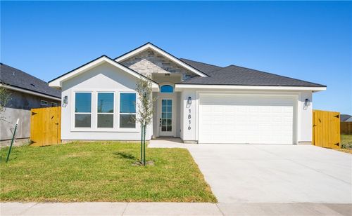 1816 White Ibis Dr, Portland, TX, 78374-1818 | Card Image