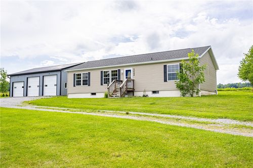 3022 Suckerbrook Rd, Perry, NY, 14530-9542 | Card Image