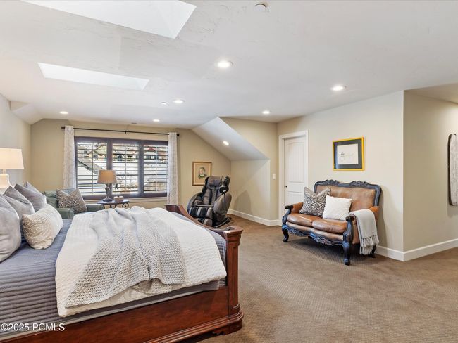 5932 E Big Horn Pkwy, Home with 7 bedrooms, 6 bathrooms and null parking in Eden UT | Image 34
