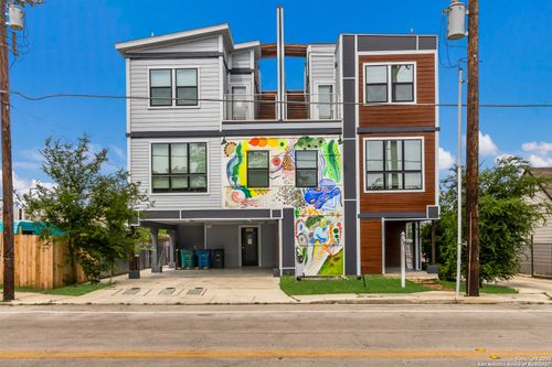 apt-101-225 S Pine St, San Antonio, TX, 78203-1202 | Card Image
