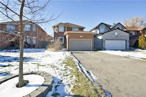 2285 Cottonwood Cir, Pickering, ON, L1X2R1 | Card Image