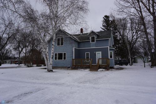 124 5th St Ne, Barnesville, MN, 56514-3422 | Card Image
