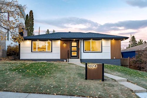 1024 Hunterston Pl Nw, Calgary, AB, T2K4N6 | Card Image