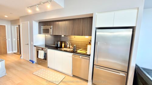 703-85 Queens Wharf Rd, Toronto, ON, M5V0J9 | Card Image