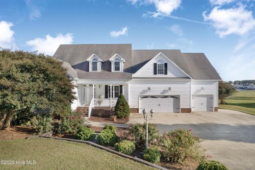 123 Nautical Ln, Currituck, NC, 27929-9620 | Card Image