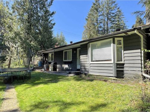 3890 200 St, Langley, BC, V3A1K5 | Card Image