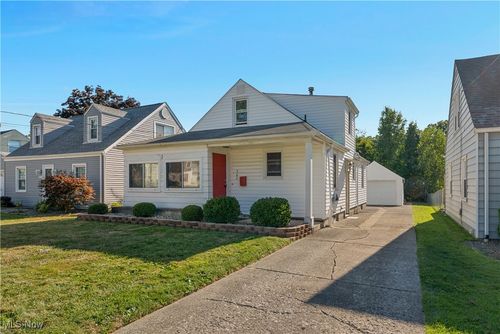 263 S Main St, Austintown, OH, 44515-3229 | Card Image