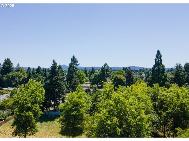 190 River Loop 1, Home with 0 bedrooms, 0 bathrooms and null parking in Eugene OR | Image 5