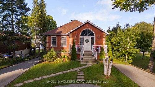 216 Robins Point Rd, Victoria Harbour, ON, L0K2A0 | Card Image