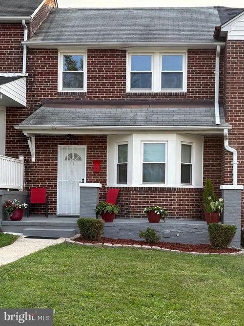 4 Maple Dr, CATONSVILLE, MD, 21228-3505 | Card Image