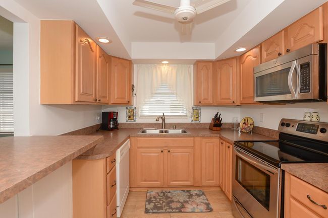 APT-11-3 - 2950 Se Ocean Blvd, Condo with 2 bedrooms, 2 bathrooms and null parking in Stuart FL | Image 10