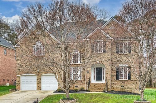 410 Deer Brush Ln, Waxhaw, NC, 28173-6307 | Card Image