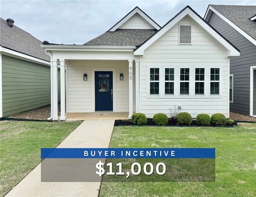 905 Ne Heights Lane, Bentonville, AR, 72712 | Card Image