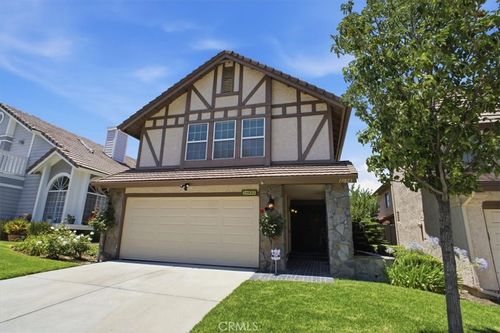19823 Pandy Ct, Canyon Country, CA, 91351-4807 | Card Image