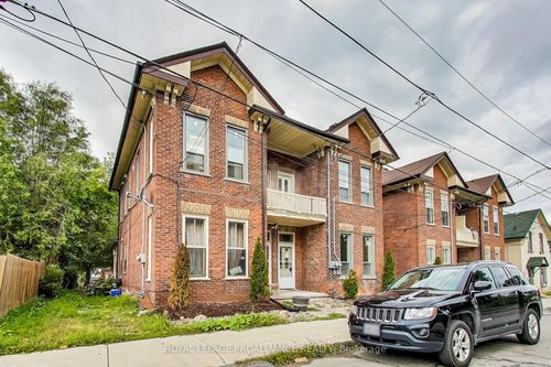 2-613 Union St, Peterborough, ON, K9H3V4 | Card Image