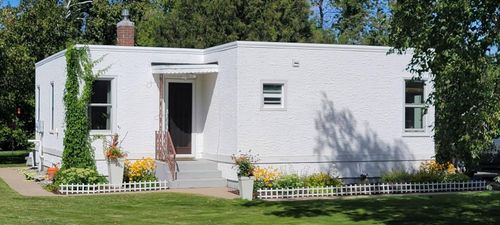 1107 Roosevelt Rd Se, Bemidji, MN, 56601-4921 | Card Image