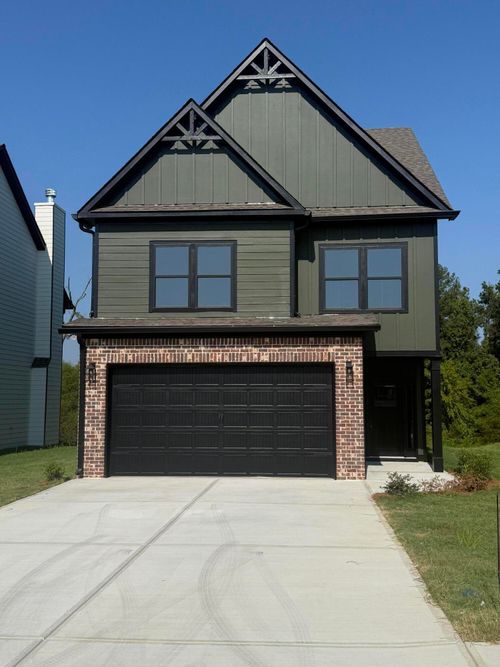 6642 Dharma Loop, Chattanooga, TN, 37412-6903 | Card Image