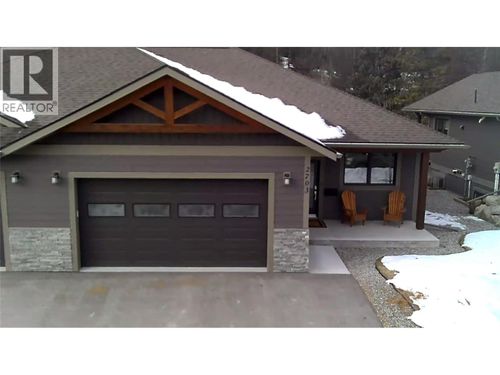 2703 Huckleberry Lane, Kimberley, BC, V1A3E4 | Card Image