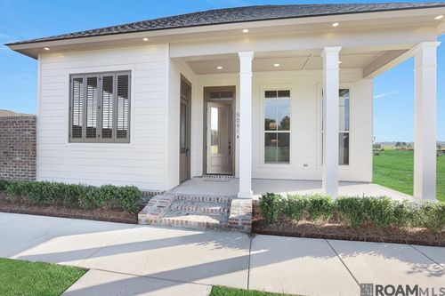 5091 Stonewater Dr, Gonzales, LA, 70707 | Card Image