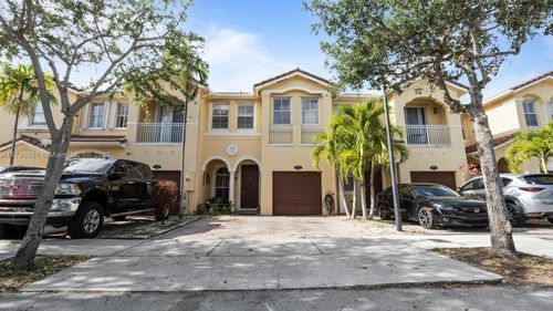 15037 Sw 9th Ter, Miami, FL, 33194-2459 | Card Image
