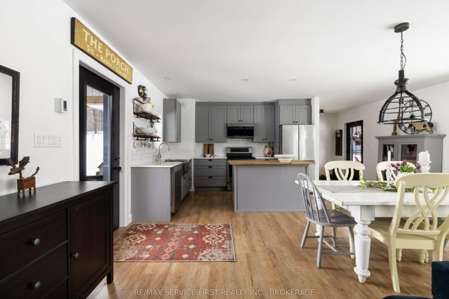 320 Sweets Corners Rd, House other with 3 bedrooms, 2 bathrooms and 10 parking in Lyndhurst ON | Image 14