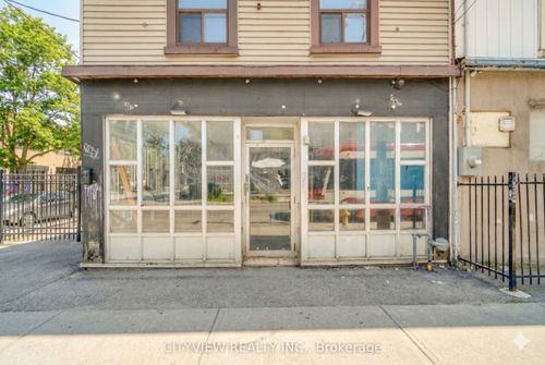 main-345 Dundas St E, Toronto, ON, M5A2A2 | Card Image