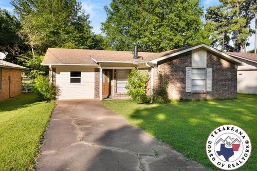 417 Carroll Ave, Wake Village, TX, 75501-5732 | Card Image