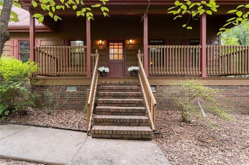 2932 Village Dr, Marietta, GA, 30062-4515 | Card Image