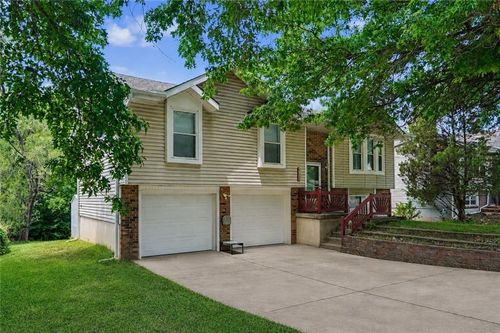2940 S 42nd St, Kansas City, KS, 66106-4032 | Card Image