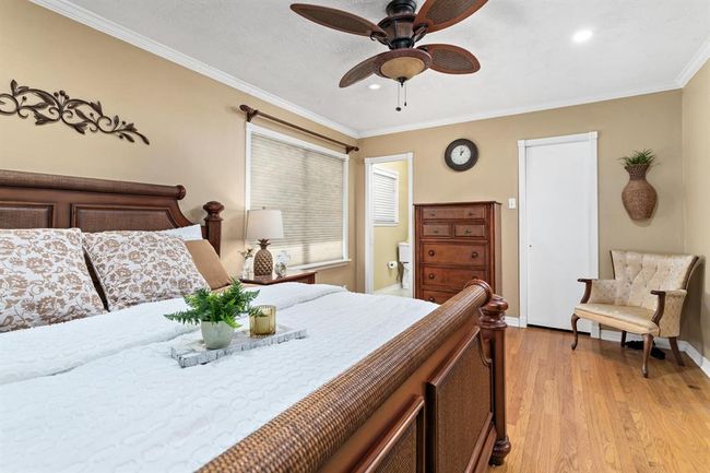 4859 Cleveland Ave, House other with 4 bedrooms, 3 bathrooms and 4 parking in Groves TX | Image 17