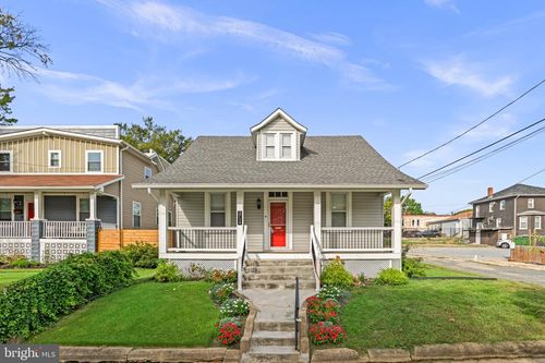 3724 35th St, MOUNT RAINIER, MD, 20712-2103 | Card Image