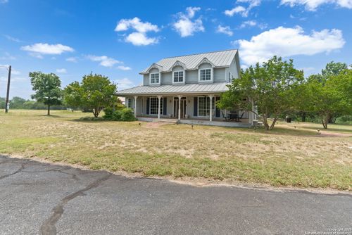 103 Saddle View Dr, Boerne, TX, 78006-7855 | Card Image