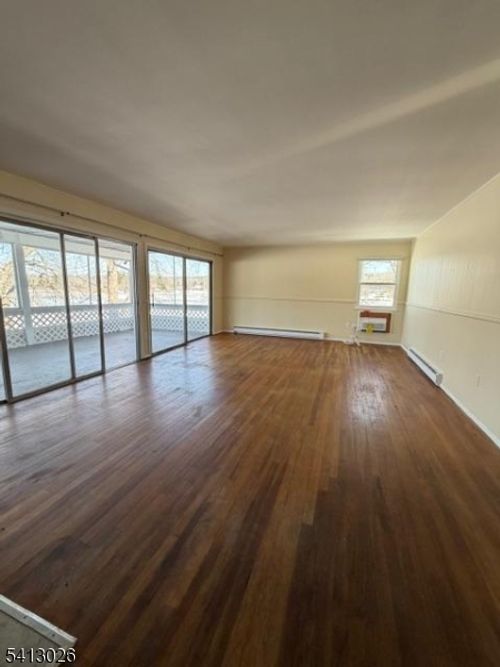o4-113 N Shore Pt, Montague, NJ, 07827 | Card Image