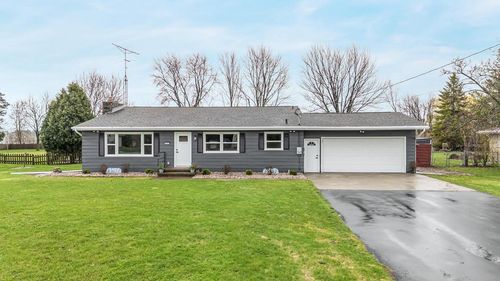 4607 W Capital Drive, GRAND CHUTE, WI, 54914 | Card Image