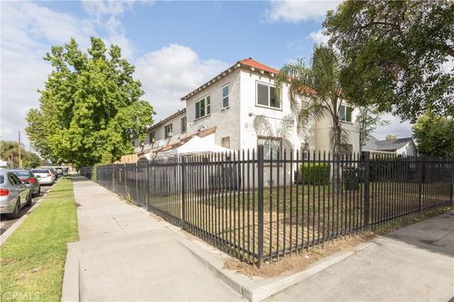734 W Virginia St, San Bernardino, CA, 92405-5018 | Card Image