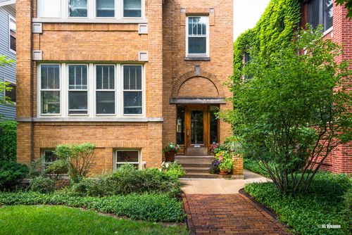 1-3826 N Monticello Avenue, Chicago, IL, 60618 | Card Image