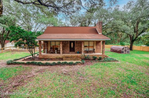8200 Butler Road, Moss Point, MS, 39562 | Card Image
