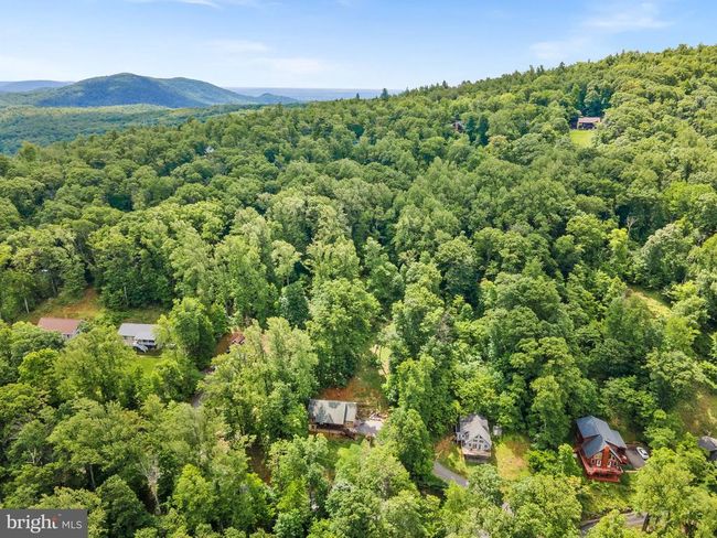 806 Windy Way, House other with 3 bedrooms, 3 bathrooms and null parking in FRONT ROYAL VA | Image 45