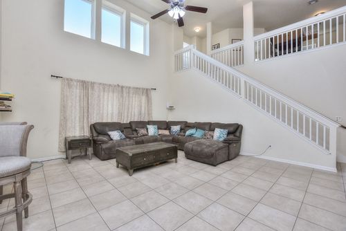 512 Warlander Way, Georgetown, TX, 78626-4353 | Card Image