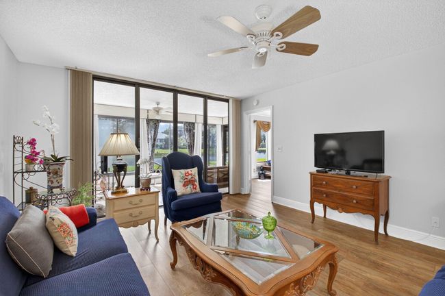 APT-8002 - 16000 Loch Katrine Trl, Condo with 2 bedrooms, 2 bathrooms and null parking in Delray Beach FL | Image 5
